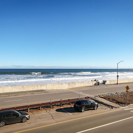 Direct Oceanfront Studio Suite! Хамптън Екстериор снимка